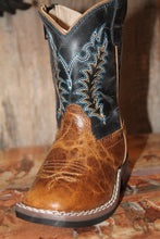 Load image into Gallery viewer, Youth Old West Cody Boots
