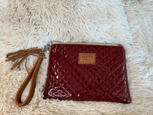 Load image into Gallery viewer, &quot;HOOEY RODEO&quot; BURGUNDY/TAN W/QUILT ARENA WRISTLET
