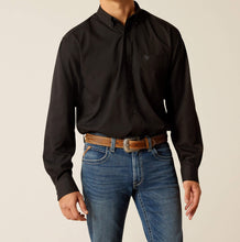 Load image into Gallery viewer, Ariat- 360 Airflow LS Shirt- Blk
