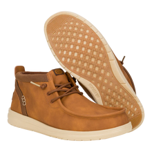 Load image into Gallery viewer, Wally Mid Grip Classic Cognac Tan
